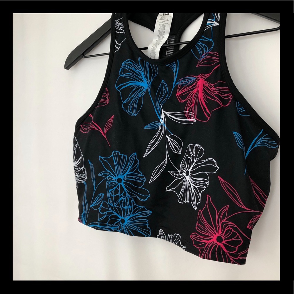 Clara sports bra / midi top  Fabletics NWT